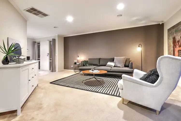 Fourth view of Homely house listing, 10 Bingin Place, Craigieburn VIC 3064