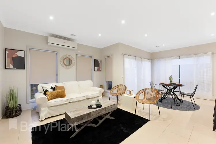 Second view of Homely unit listing, 2/5 McRae Avenue, St Albans VIC 3021
