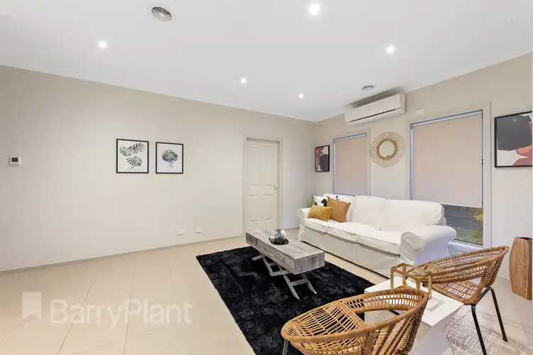 Third view of Homely unit listing, 2/5 McRae Avenue, St Albans VIC 3021
