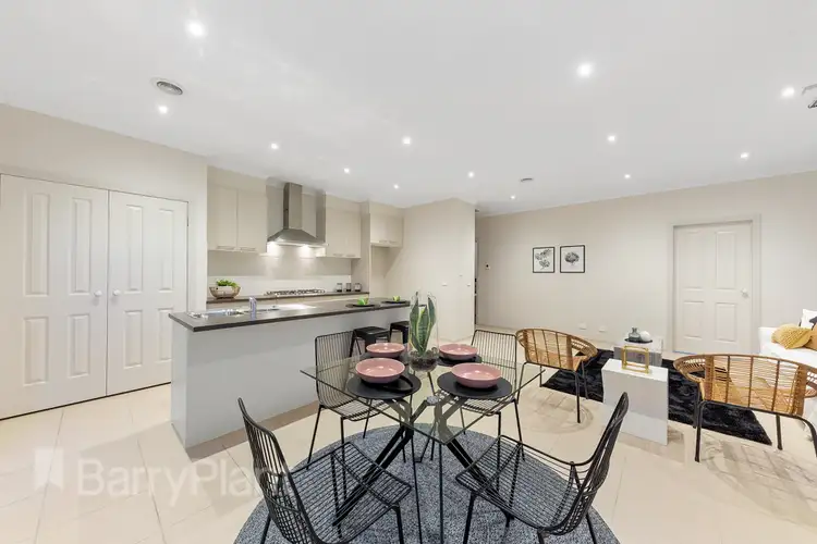 Seventh view of Homely unit listing, 2/5 McRae Avenue, St Albans VIC 3021