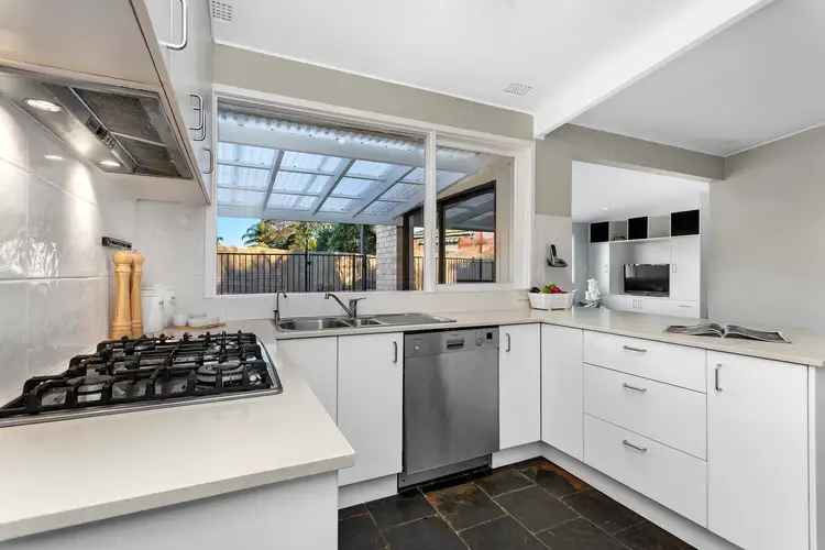 Fifth view of Homely house listing, 2 Hume Place, Frenchs Forest NSW 2086
