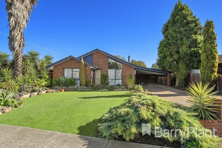 6 Brimpton Grove, Wyndham Vale VIC 3024