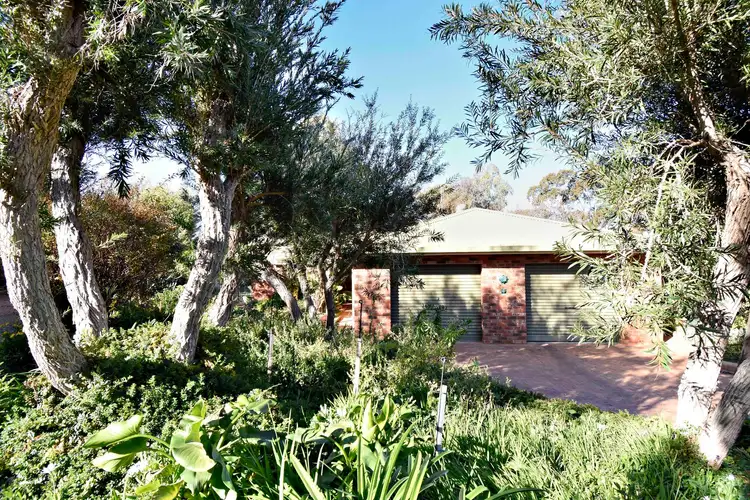 18 Trafalgar Place, Dubbo NSW 2830