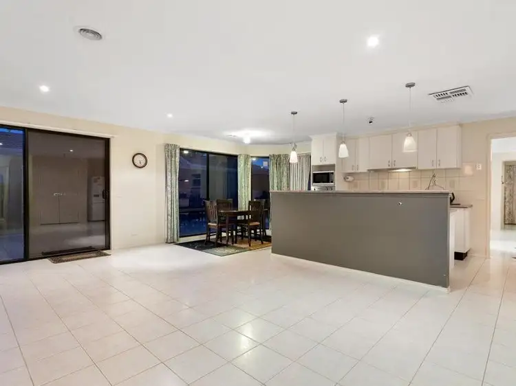 Sixth view of Homely house listing, 8 Joybells Crescent, Tarneit VIC 3029