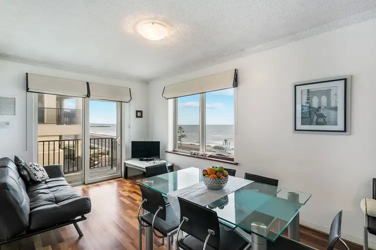 5/52 North Esplanade, Glenelg North SA 5045