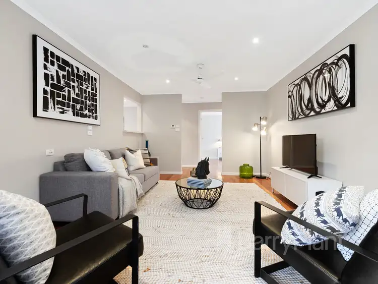 Main view of Homely unit listing, 1/7 Dale Court, Scoresby VIC 3179