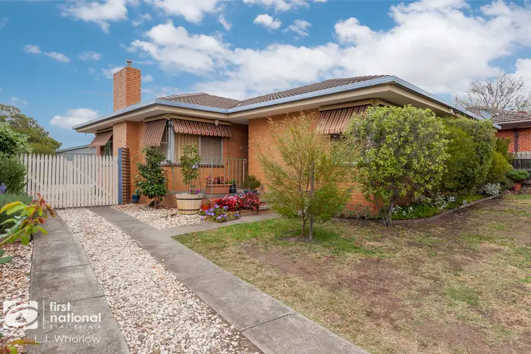 19 Felton Avenue, Sunbury VIC 3429