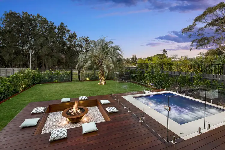 18 Stewart Avenue, Curl Curl NSW 2096