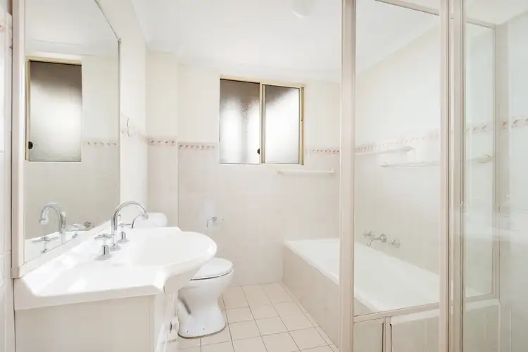Fifth view of Homely apartment listing, 18/13-21 Oxford Street, Sutherland NSW 2232