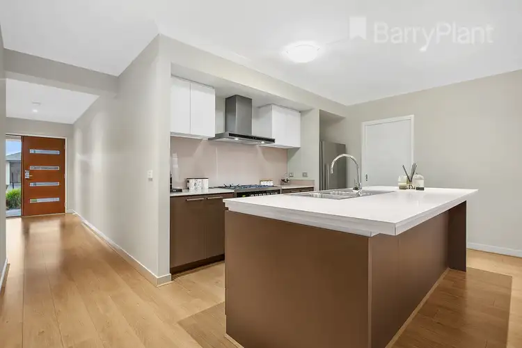 Second view of Homely house listing, 7 Tamarin Street, Craigieburn VIC 3064