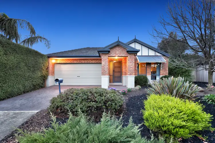 52 Bowral Loop, Craigieburn VIC 3064