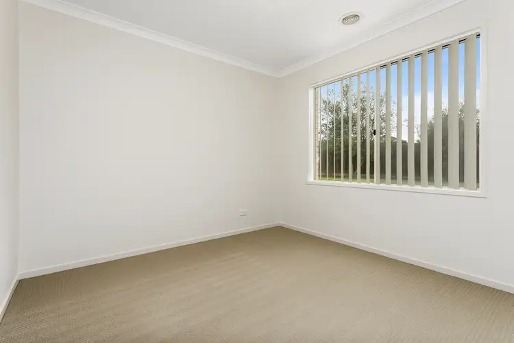 Fifth view of Homely house listing, 20 Silverdale Drive, Darley VIC 3340