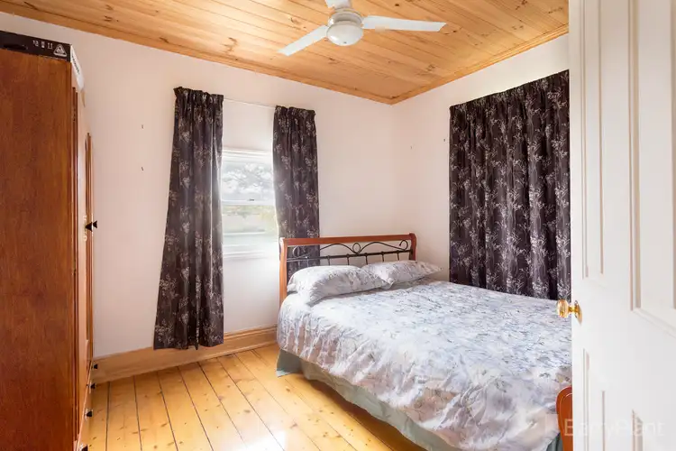 Fifth view of Homely house listing, 2 Reverie Street, Long Gully VIC 3550