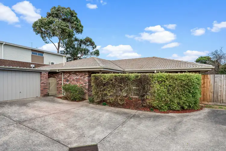 2/9 Laurel Avenue, Boronia VIC 3155