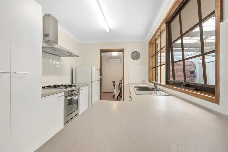 Third view of Homely house listing, 2/9 Laurel Avenue, Boronia VIC 3155