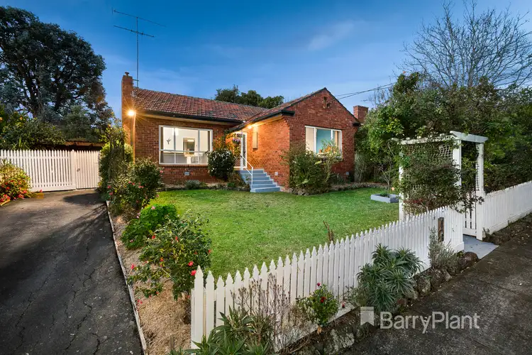 10 Inglis Street, Box Hill North VIC 3129