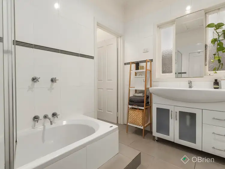 Fourth view of Homely house listing, 9 Warwick Street, Bentleigh East VIC 3165