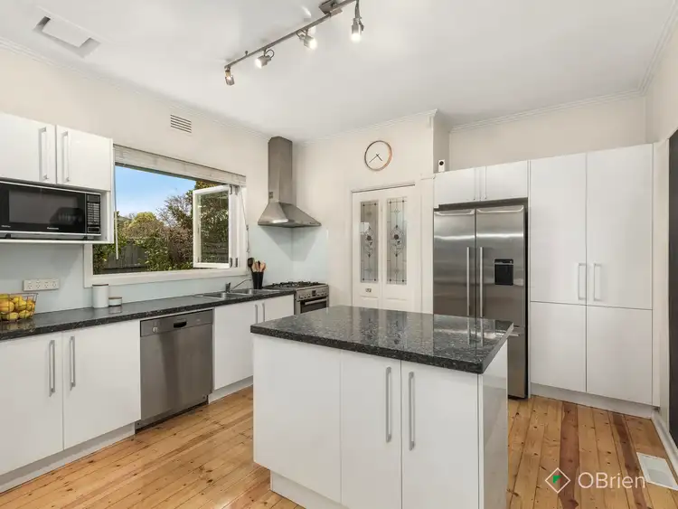 Fifth view of Homely house listing, 9 Warwick Street, Bentleigh East VIC 3165