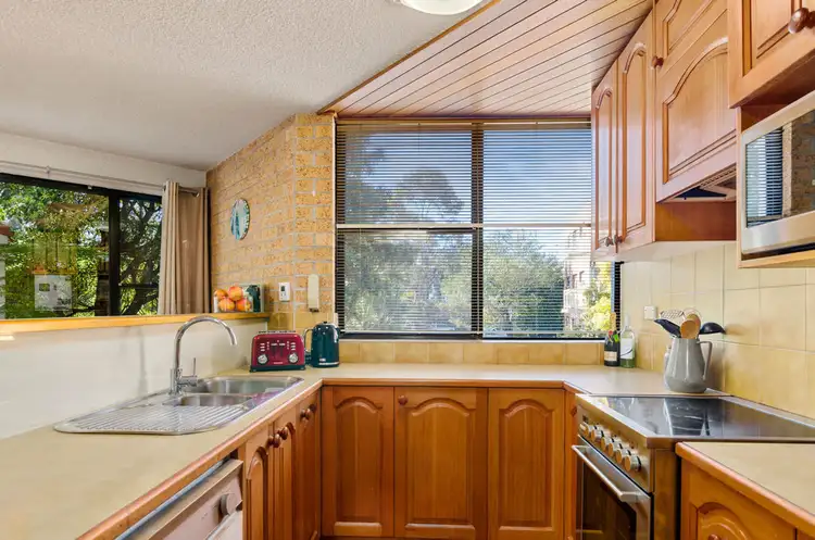 Second view of Homely townhouse listing, 4/36 Pleasant Avenue, North Wollongong NSW 2500