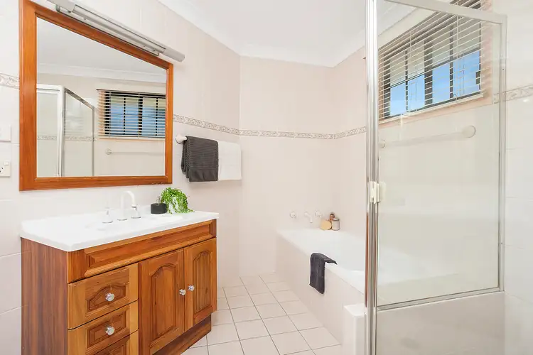Fifth view of Homely townhouse listing, 2/92 Toronto Parade, Sutherland NSW 2232