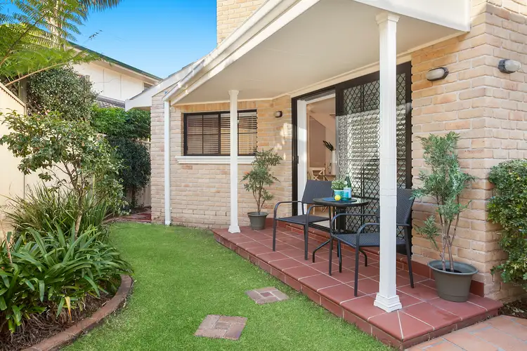 Sixth view of Homely townhouse listing, 2/92 Toronto Parade, Sutherland NSW 2232