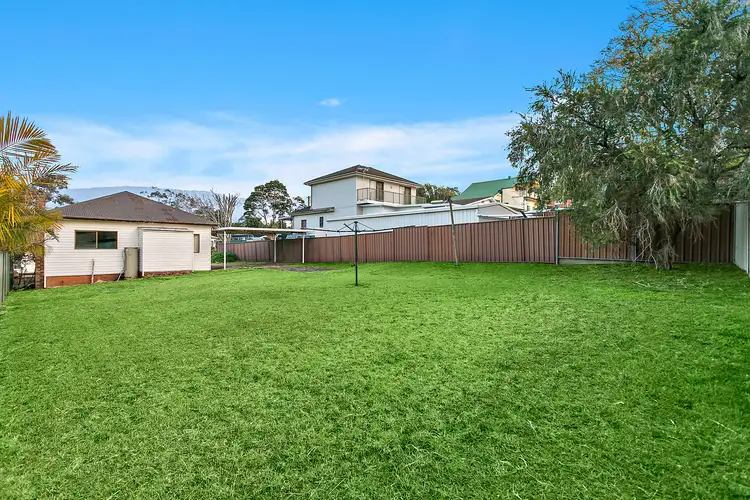 Second view of Homely house listing, 7 Waterloo Street, Bulli NSW 2516