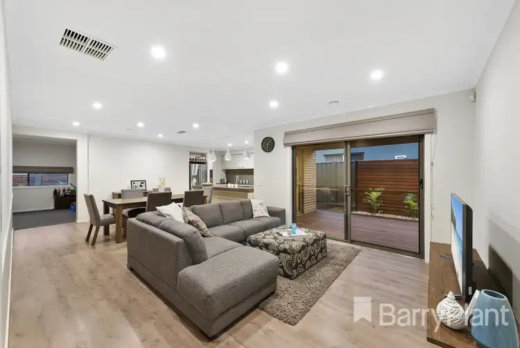 Sixth view of Homely house listing, 19 Springleaf Road, Tarneit VIC 3029