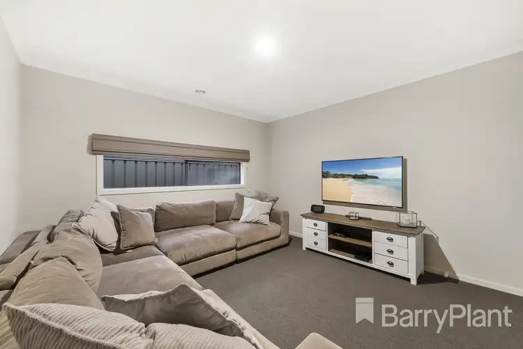 Seventh view of Homely house listing, 19 Springleaf Road, Tarneit VIC 3029