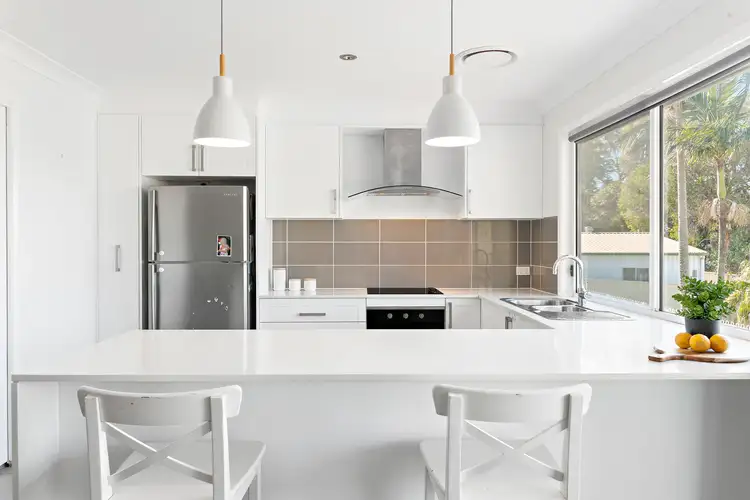 55 Woolana Avenue, Budgewoi NSW 2262