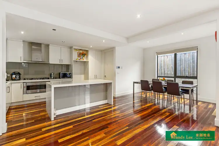 3/12 The Glades, Doncaster VIC 3108