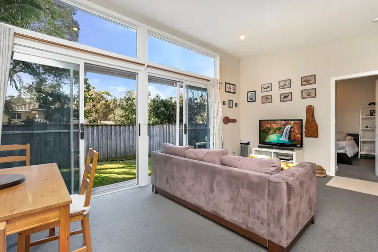 87a Warraba Road