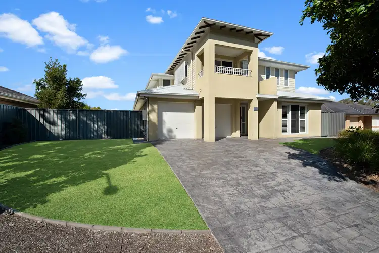 6 Ironbark Drive, Fern Bay NSW 2295