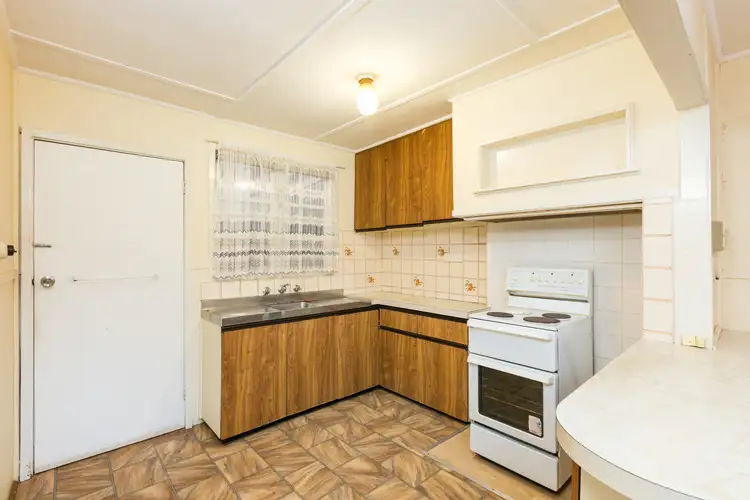 Second view of Homely house listing, 7 Avocat Avenue, Red Cliffs VIC 3496