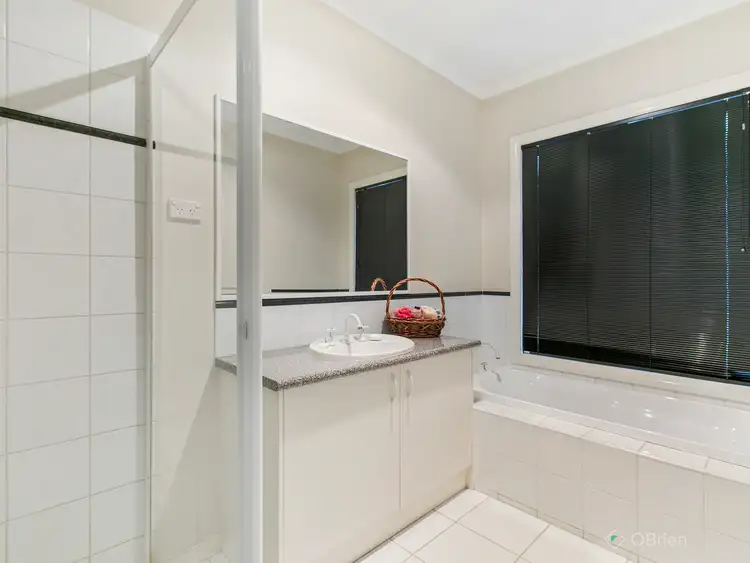 Fifth view of Homely house listing, 28 Scenic Drive, Beaconsfield VIC 3807