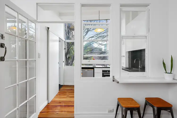 Second view of Homely studio listing, 13/175-183 Darlinghurst Road, Darlinghurst NSW 2010