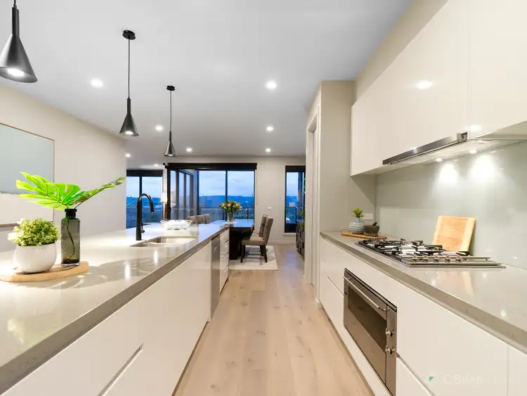 Fifth view of Homely house listing, 5 Bettina Court, Berwick VIC 3806