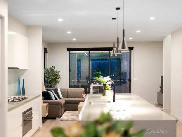 Sixth view of Homely house listing, 5 Bettina Court, Berwick VIC 3806