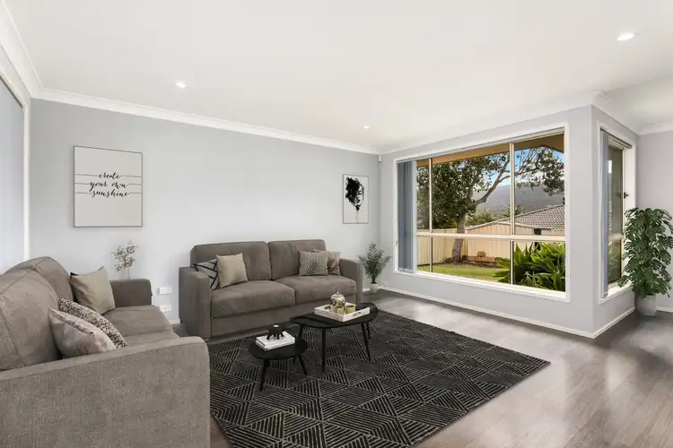 Fourth view of Homely house listing, 8 Brisbane Grove, Horsley NSW 2530