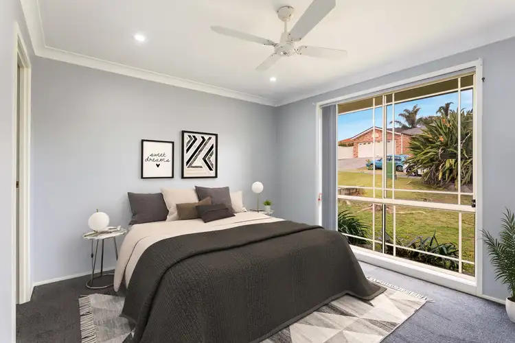 Sixth view of Homely house listing, 8 Brisbane Grove, Horsley NSW 2530