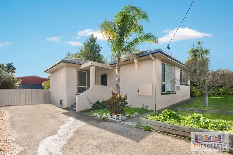 7 Osborne Street, Flora Hill VIC 3550