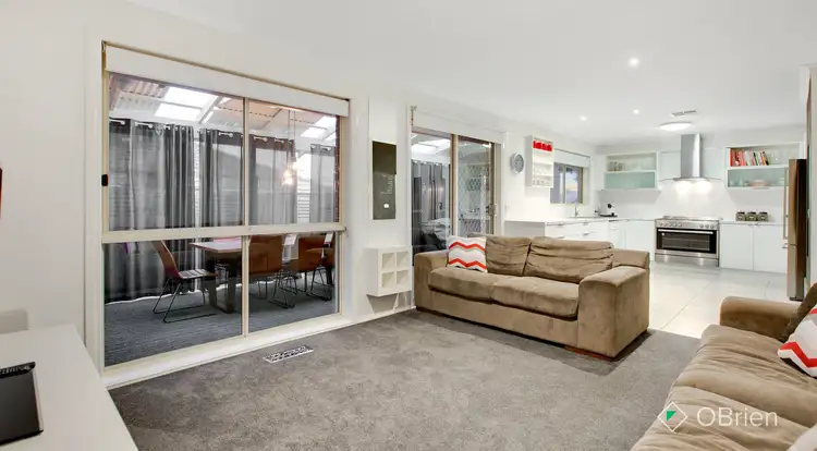 Sixth view of Homely house listing, 4 Jennifer Court, Langwarrin VIC 3910