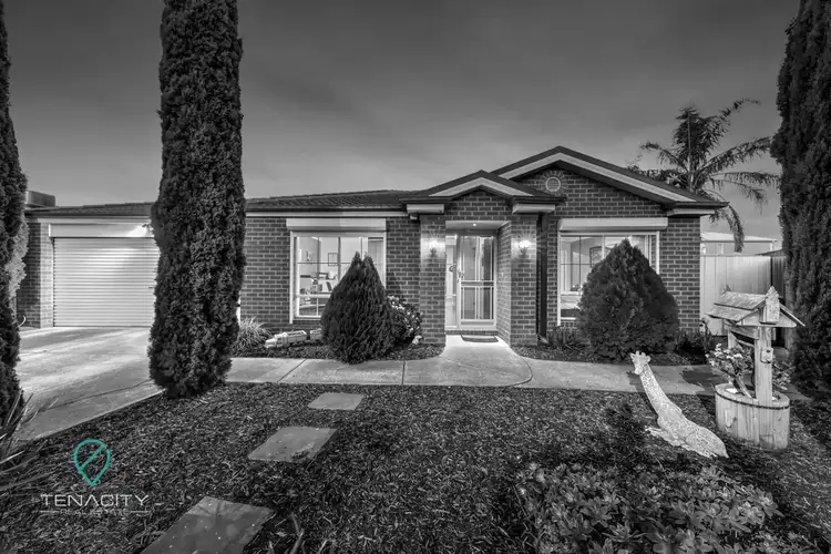 8 Princeton Close, Truganina VIC 3029