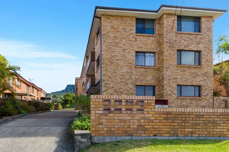 Main view of Homely unit listing, 4/13 Underwood Street, Corrimal NSW 2518