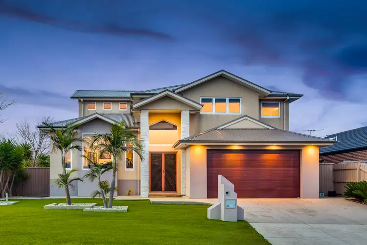 25 Pitt Street, Taylors Hill VIC 3037