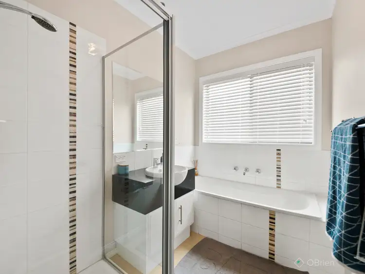Fifth view of Homely house listing, 100 Ridgemont Drive, Berwick VIC 3806
