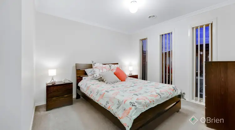 Sixth view of Homely unit listing, 4 Newcastle Way, Langwarrin VIC 3910
