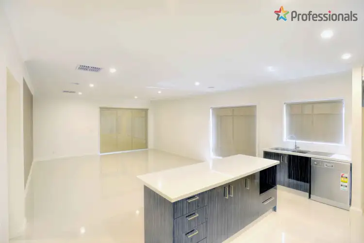 Fourth view of Homely house listing, 28 Nobility Road, Craigieburn VIC 3064