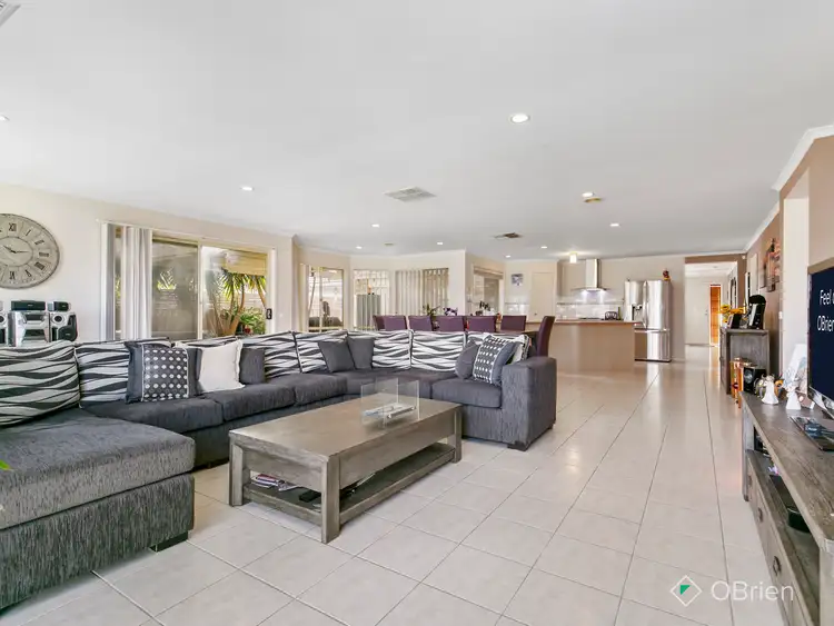 7 Mulga Place, Carrum Downs VIC 3201