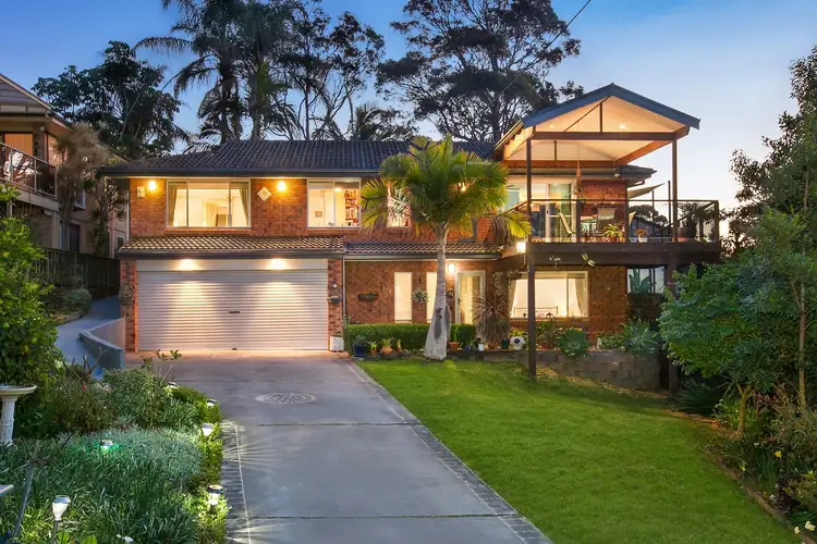 1 Jonathon Close, Bateau Bay NSW 2261