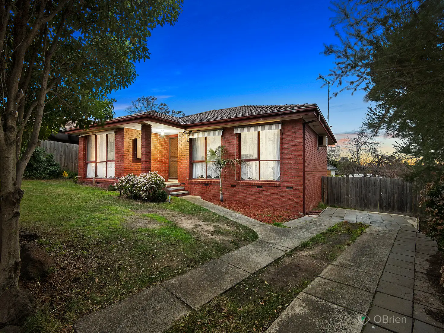Main view of Homely house listing, 3 Ester Close, Endeavour Hills VIC 3802